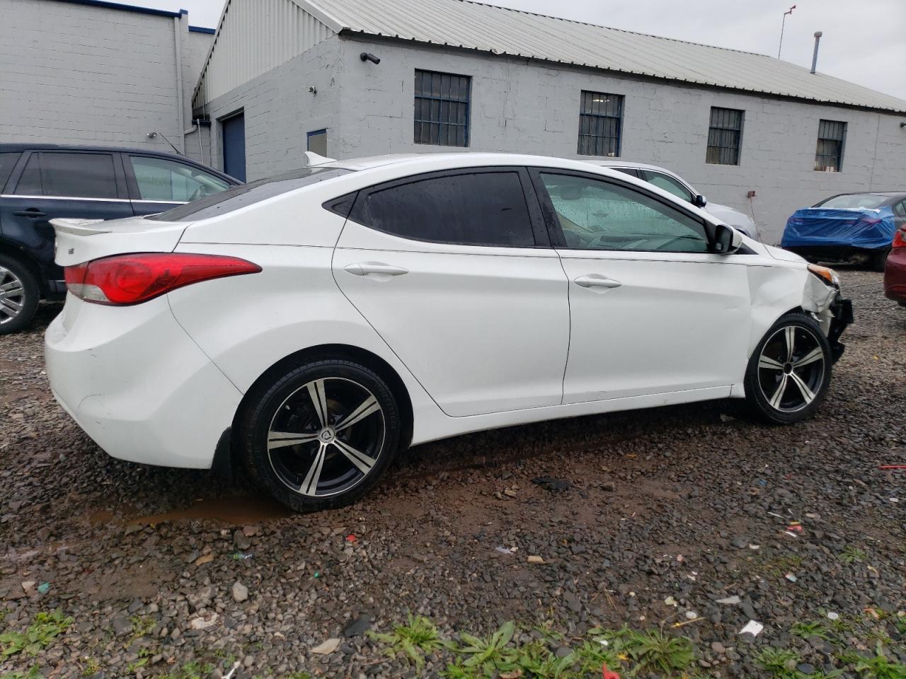 5NPDH4AE4DH400101 2013 Hyundai Elantra Gls