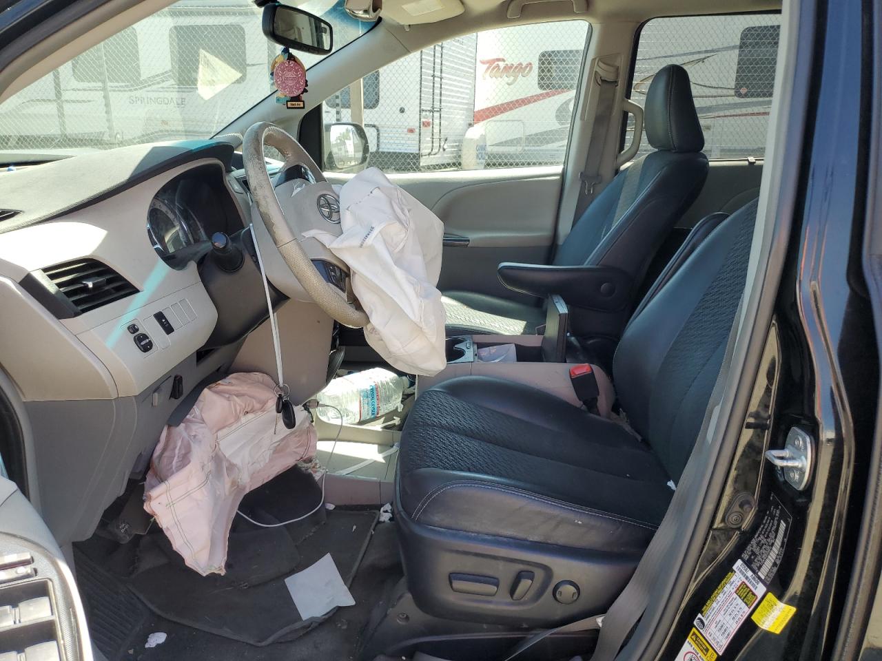 5TDXK3DC0ES499515 2014 Toyota Sienna Sport