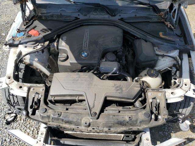 VIN WBA8A9C55JK623449 2018 BMW 3 Series, 320 I no.11