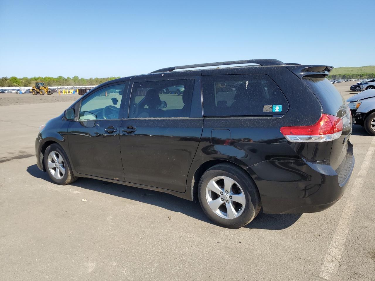 5TDKK3DC8CS255277 2012 Toyota Sienna Le