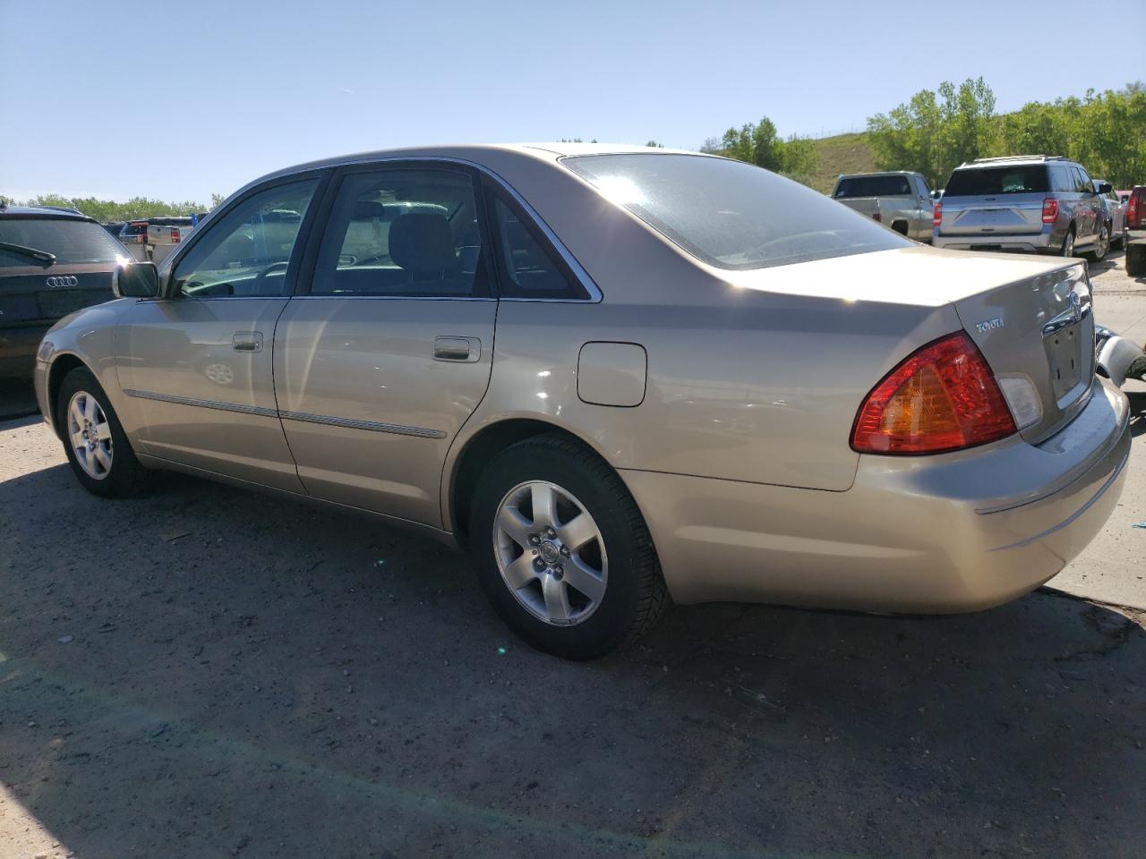 4T1BF28B42U255511 2002 Toyota Avalon Xl