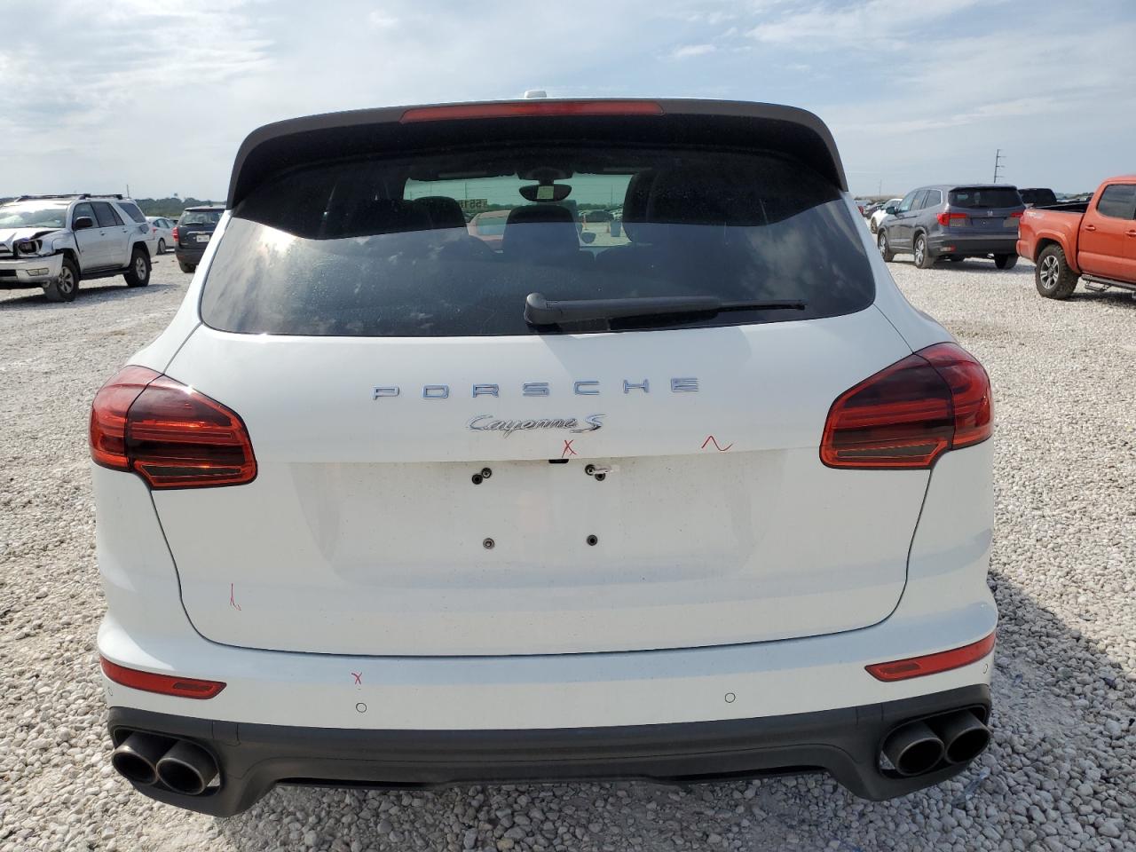 WP1AB2A23GLA95512 2016 Porsche Cayenne S