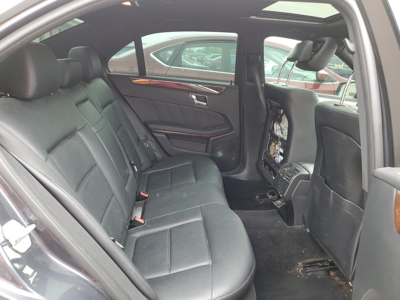 WDDHF8HB2BA277080 2011 Mercedes-Benz E 350 4Matic