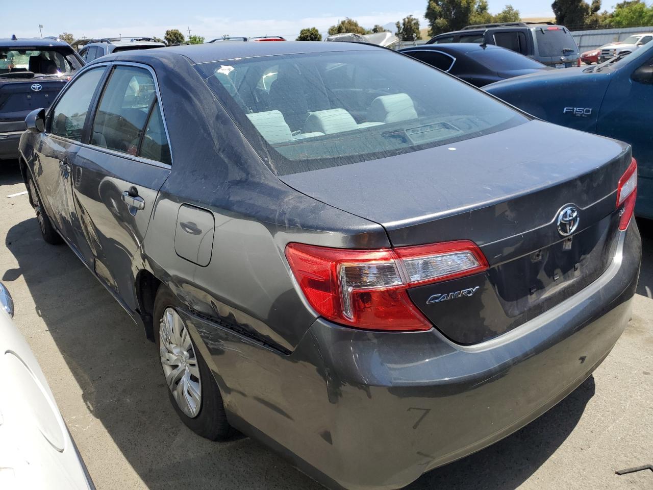 4T4BF1FK5ER370349 2014 Toyota Camry L