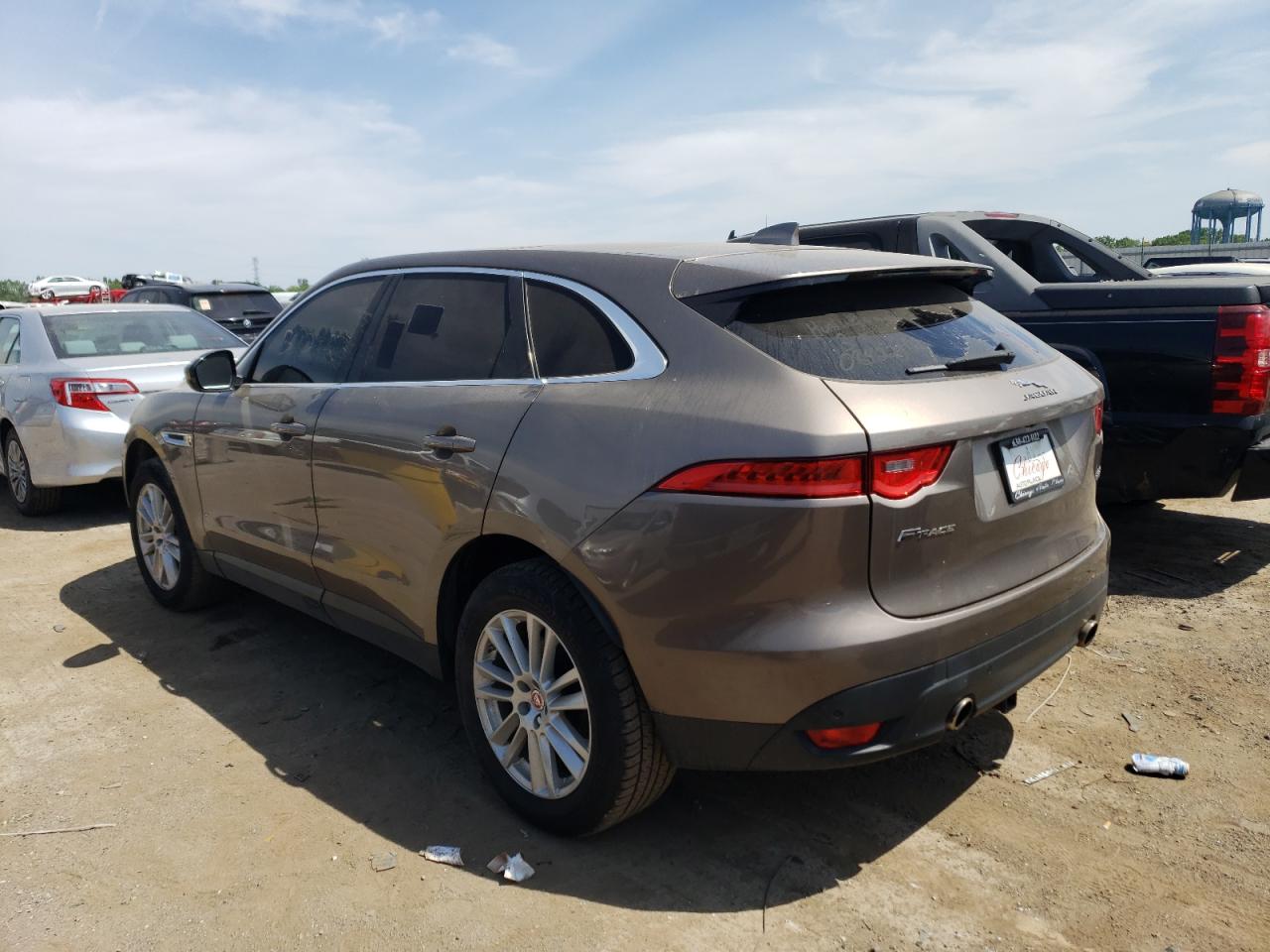 2017 Jaguar F-Pace Prestige vin: SADCK2BV2HA084229