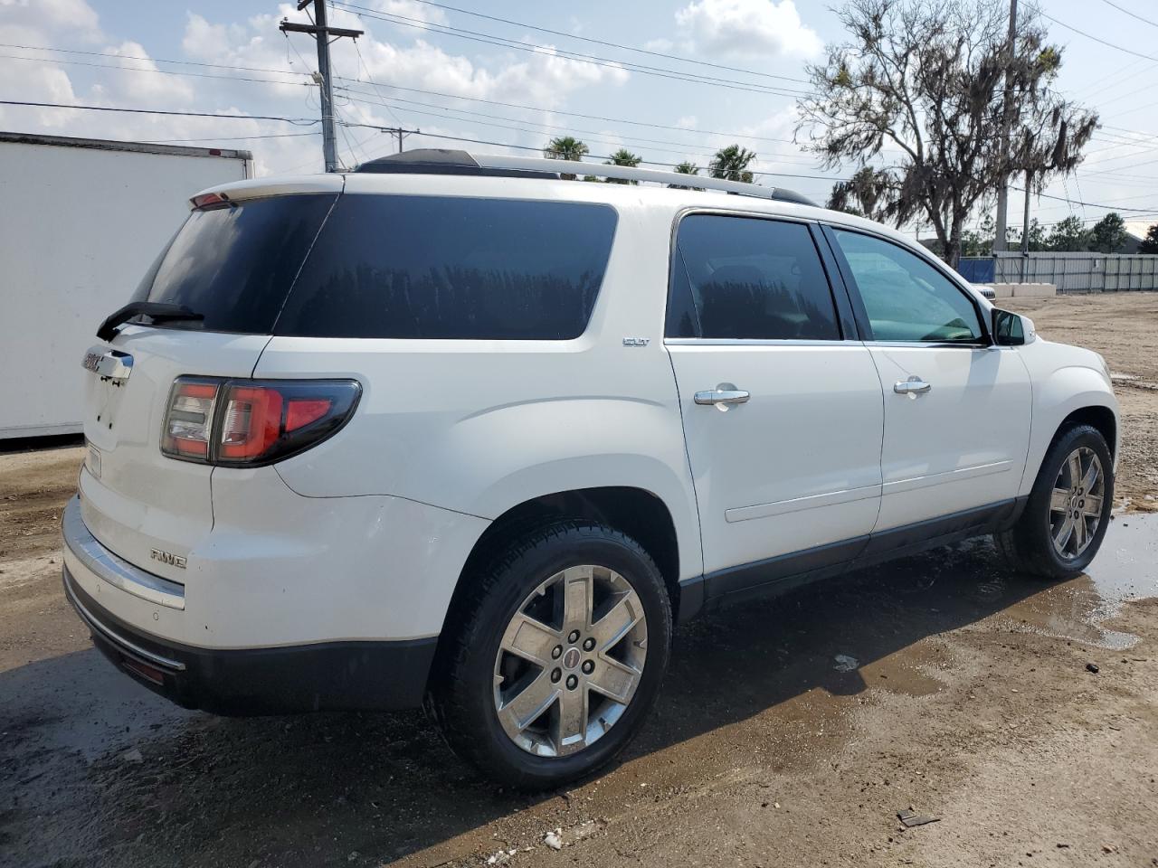 1GKKVSKD9HJ140774 2017 GMC Acadia Limited Slt-2