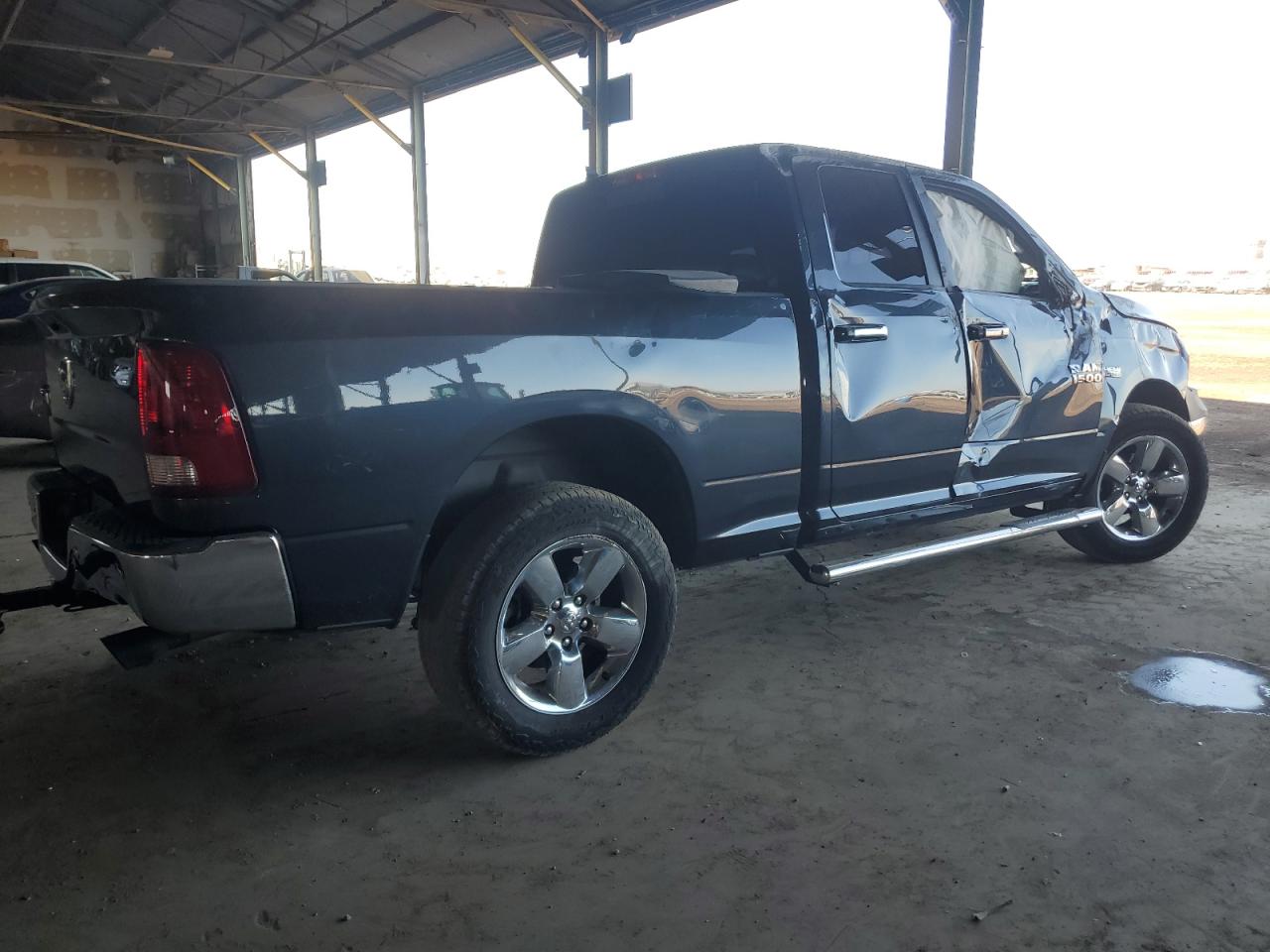 1C6RR6GT3FS541676 2015 Ram 1500 Slt