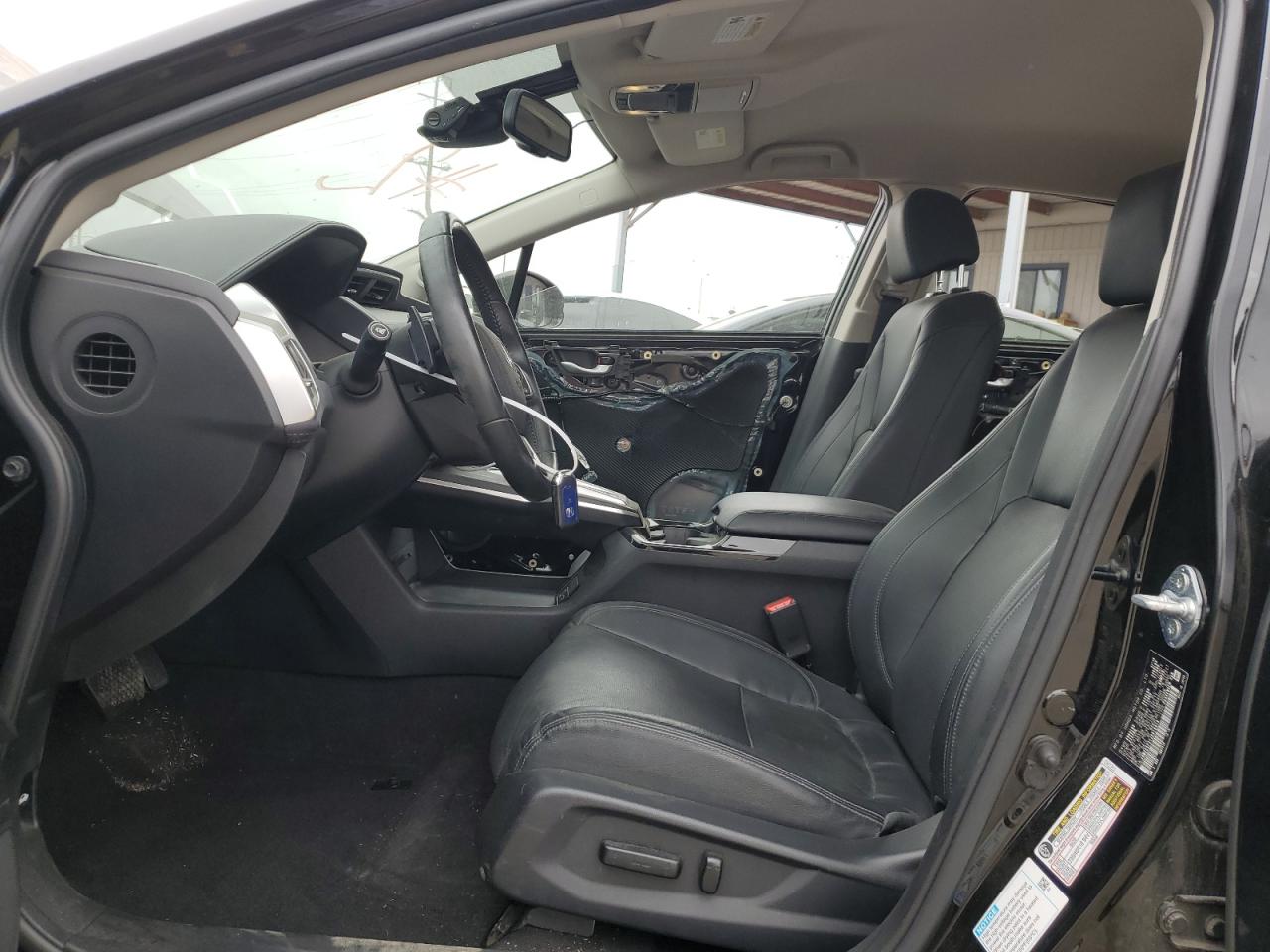 JHMZC5F31JC010919 2018 Honda Clarity Touring