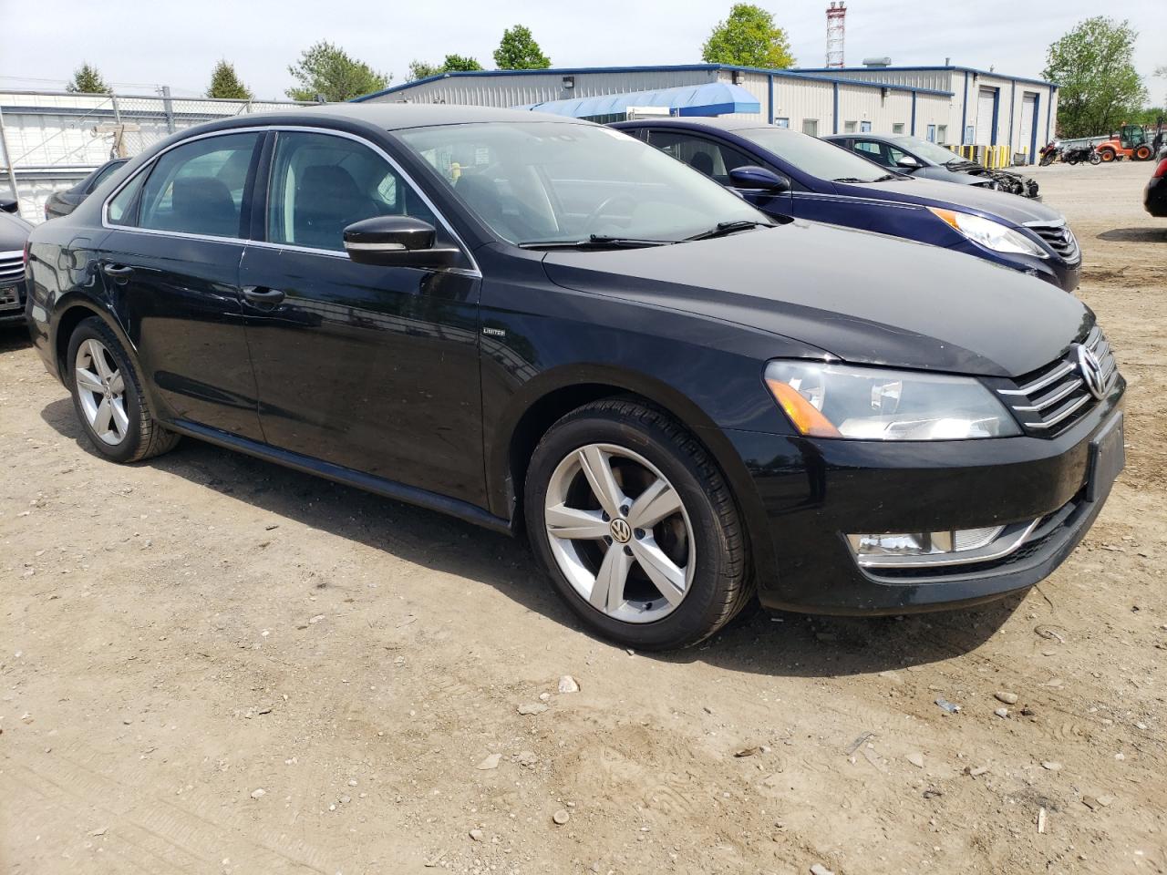 2015 Volkswagen Passat S vin: 1VWAT7A39FC106917