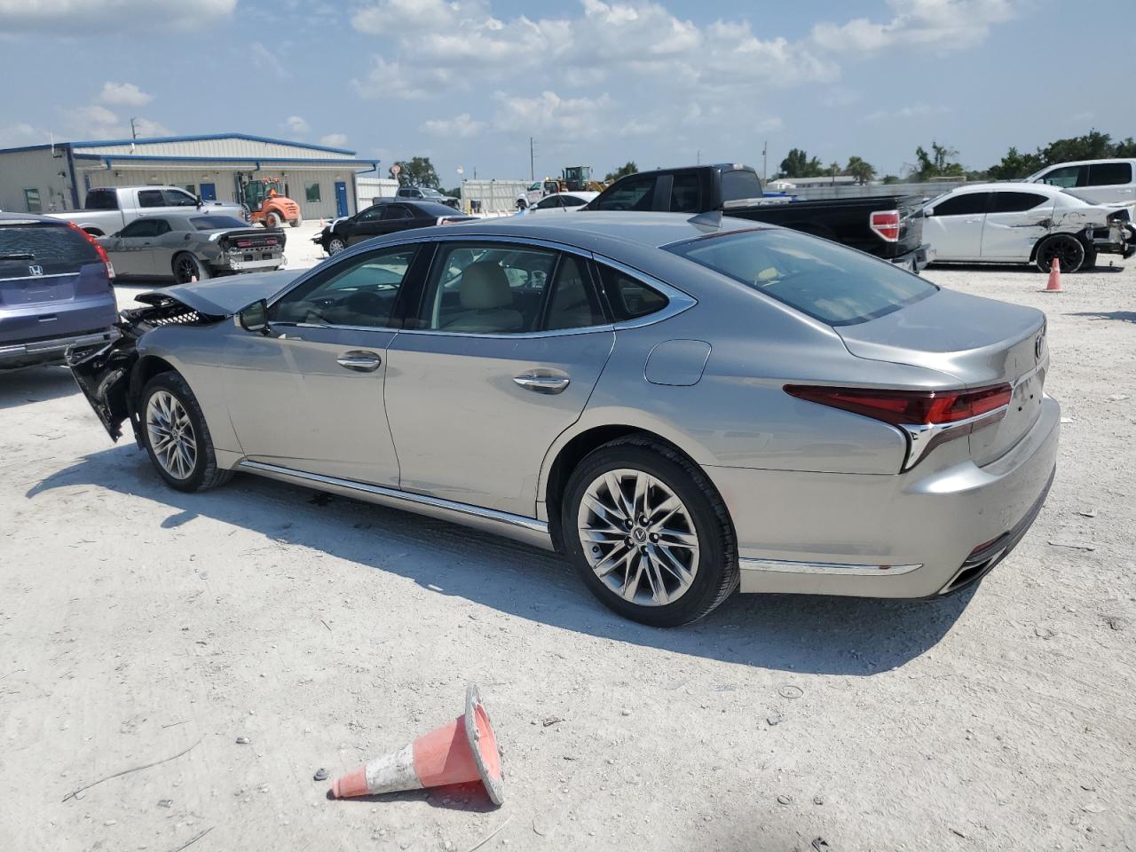 JTHB51FF6J5002706 2018 Lexus Ls 500 Base