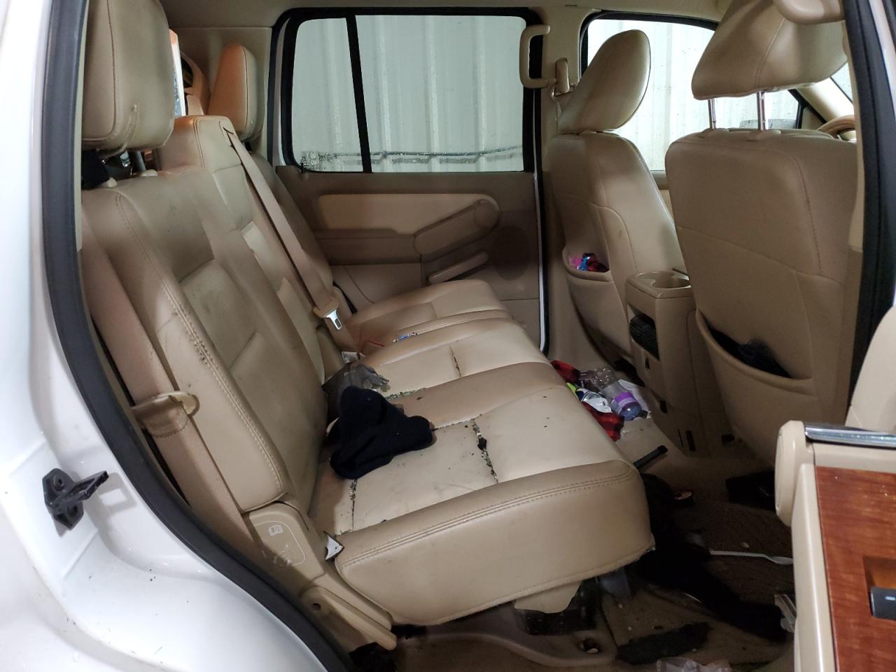 1FMEU7EE6AUA67232 2010 Ford Explorer Eddie Bauer