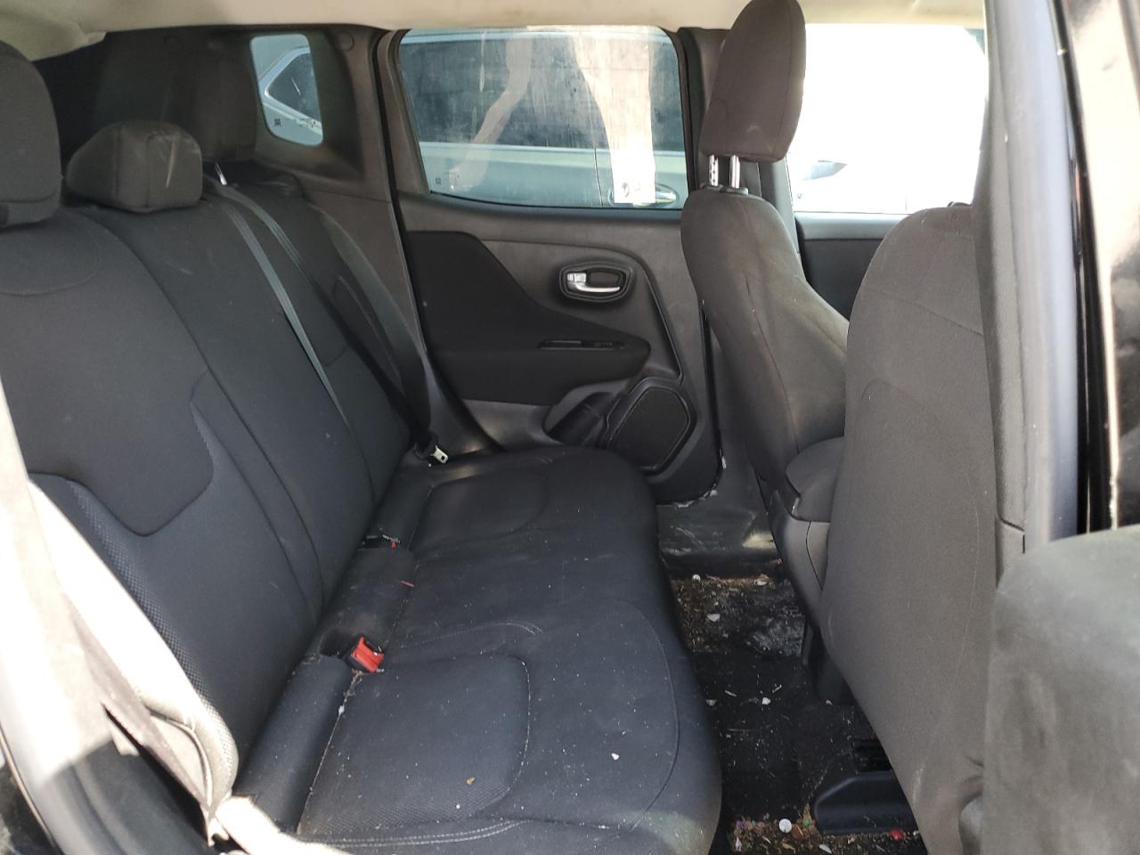 ZACNJAAB9LPM10185 2020 Jeep Renegade Sport