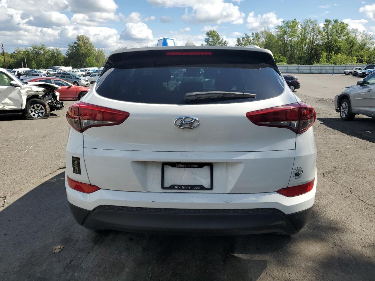 KM8J33A40JU613093 2018 Hyundai Tucson Sel