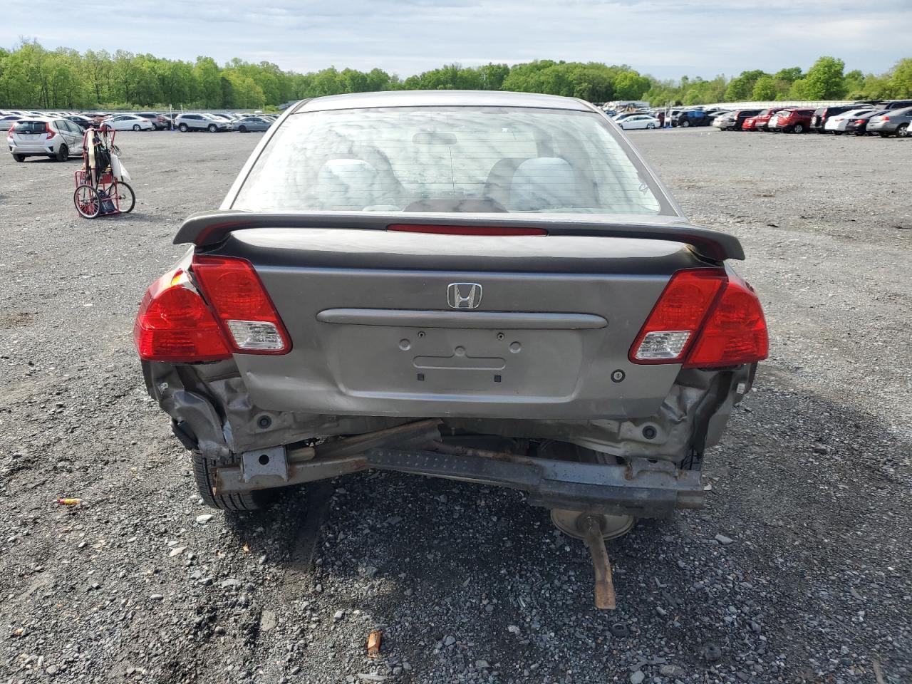 2HGES16565H558173 2005 Honda Civic Lx