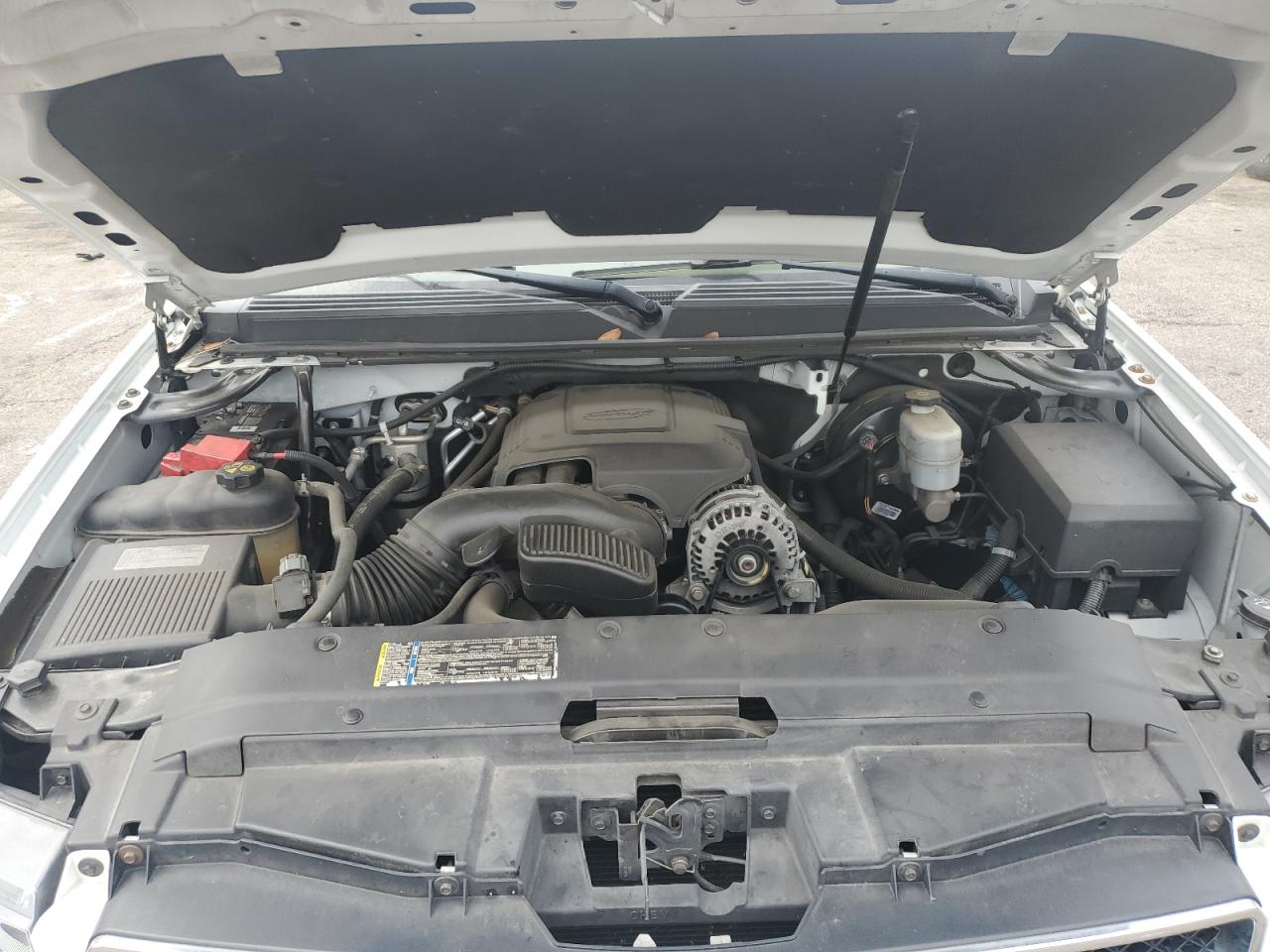 1GNSCBE09BR107008 2011 Chevrolet Tahoe C1500 Lt