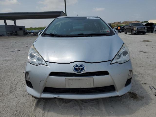 2014 Toyota Prius C VIN: JTDKDTB3XE1563709 Lot: 54890934