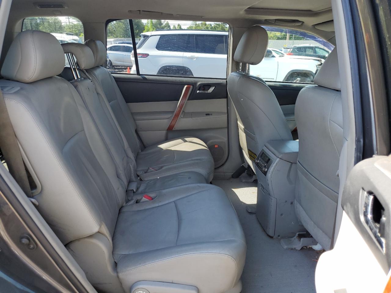 JTEES42A182090428 2008 Toyota Highlander Limited