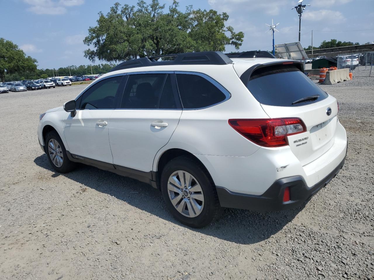 4S4BSACC4J3330248 2018 Subaru Outback 2.5I Premium