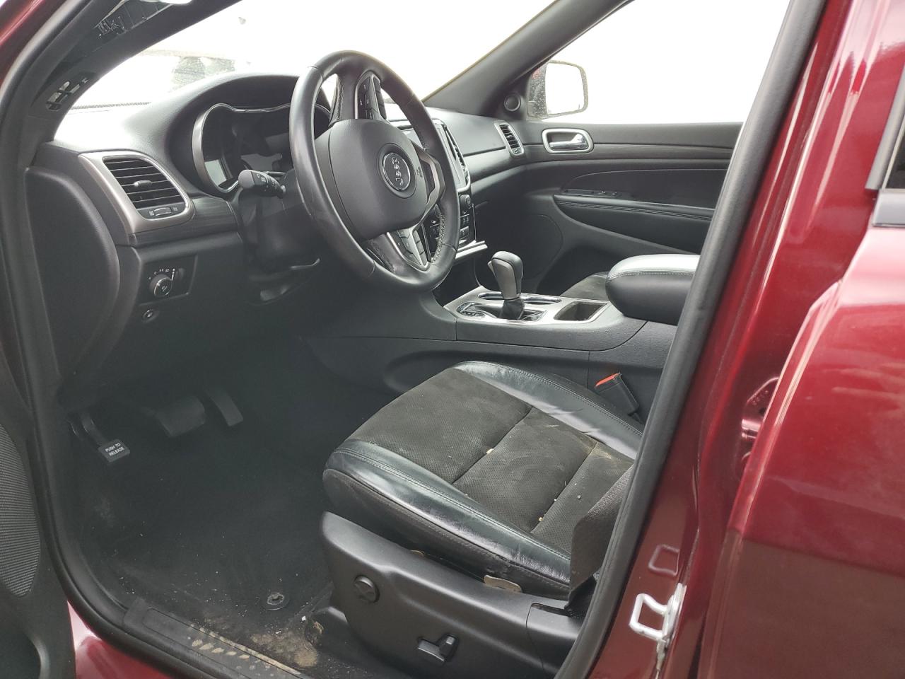 1C4RJFAG0KC786760 2019 Jeep Grand Cherokee Laredo