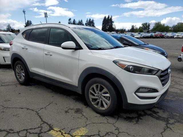  HYUNDAI TUCSON 2016 Білий