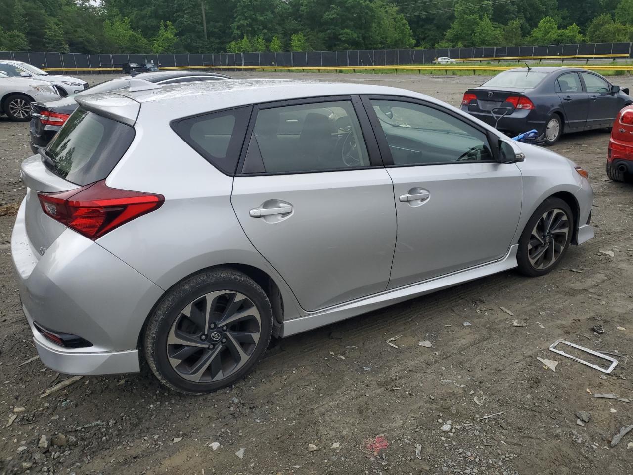 JTNKARJE4GJ500277 2016 Toyota Scion Im