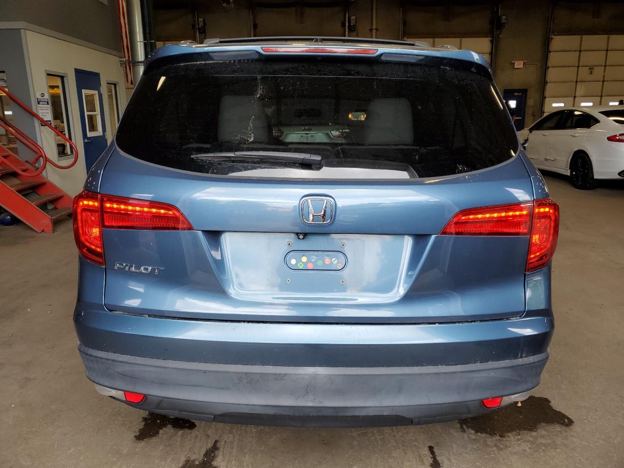 5FNYF5H79GB016273 2016 Honda Pilot Exln