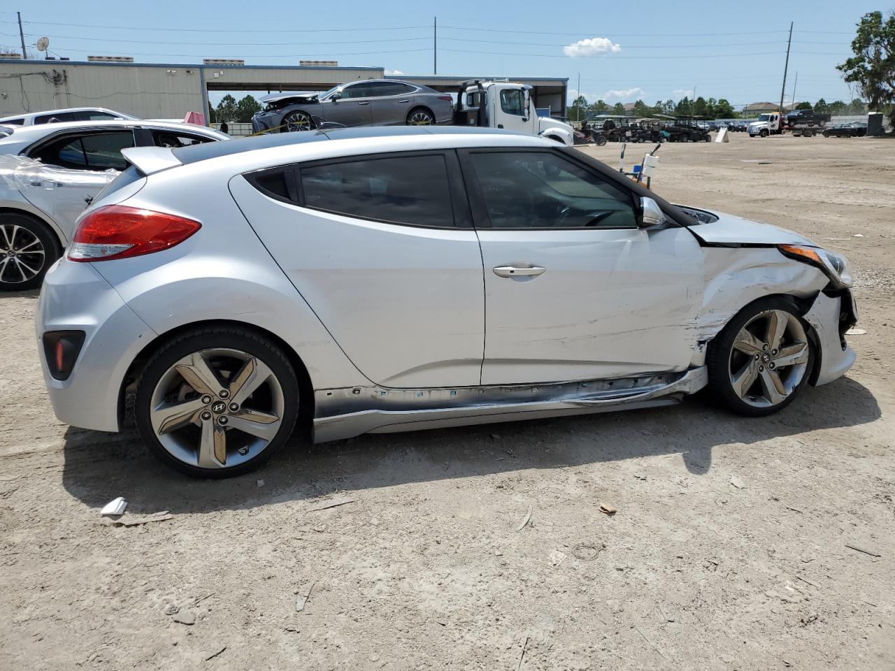 KMHTC6AE5DU176618 2013 Hyundai Veloster Turbo