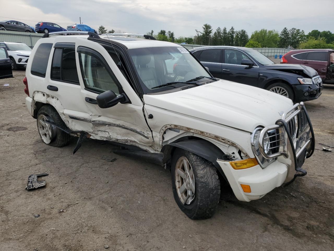 1J4GL58KX6W164705 2006 Jeep Liberty Limited