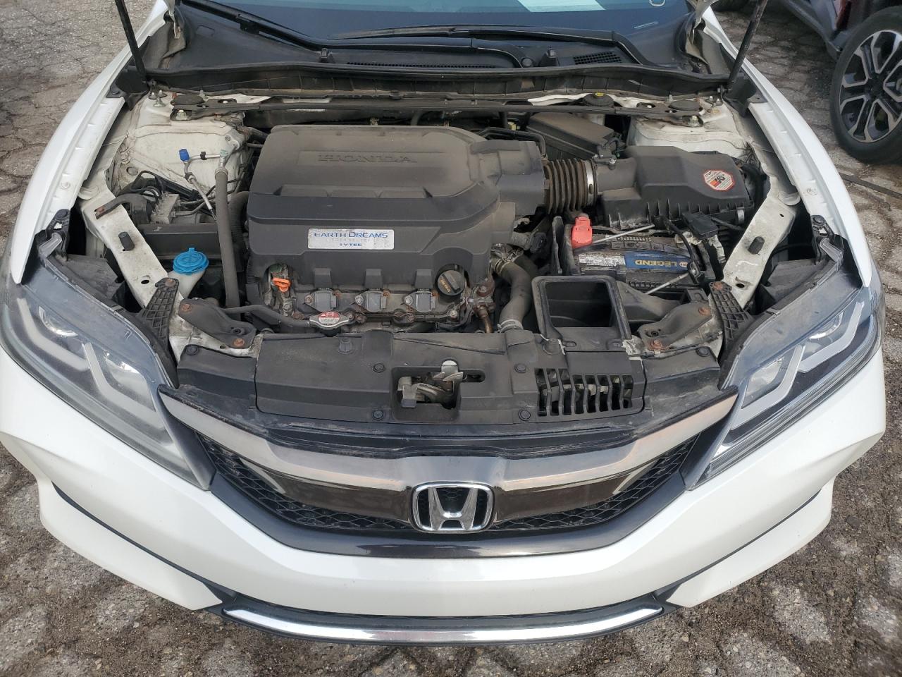 1HGCT2B80GA003960 2016 Honda Accord Exl