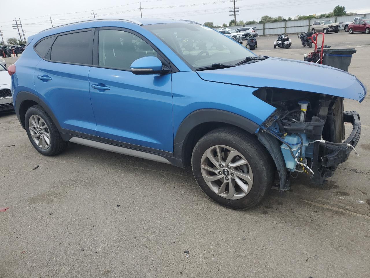 KM8J3CA46HU402944 2017 Hyundai Tucson Limited