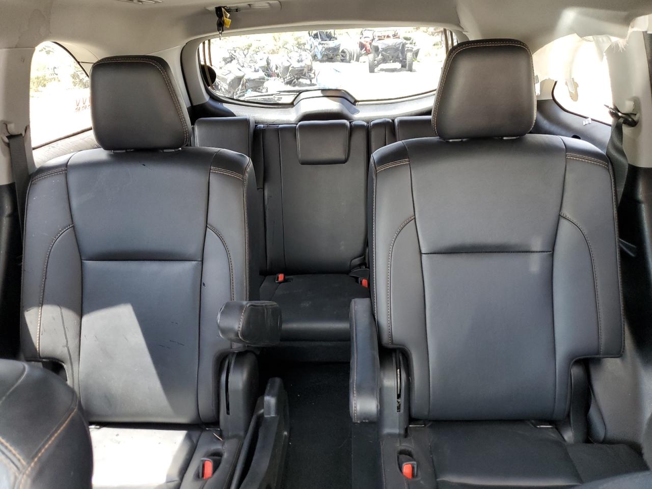 5TDKZRFH4KS560166 2019 Toyota Highlander Se