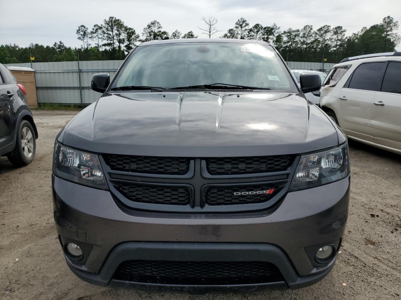 2019 Dodge Journey Se vin: 3C4PDCBB3KT750856