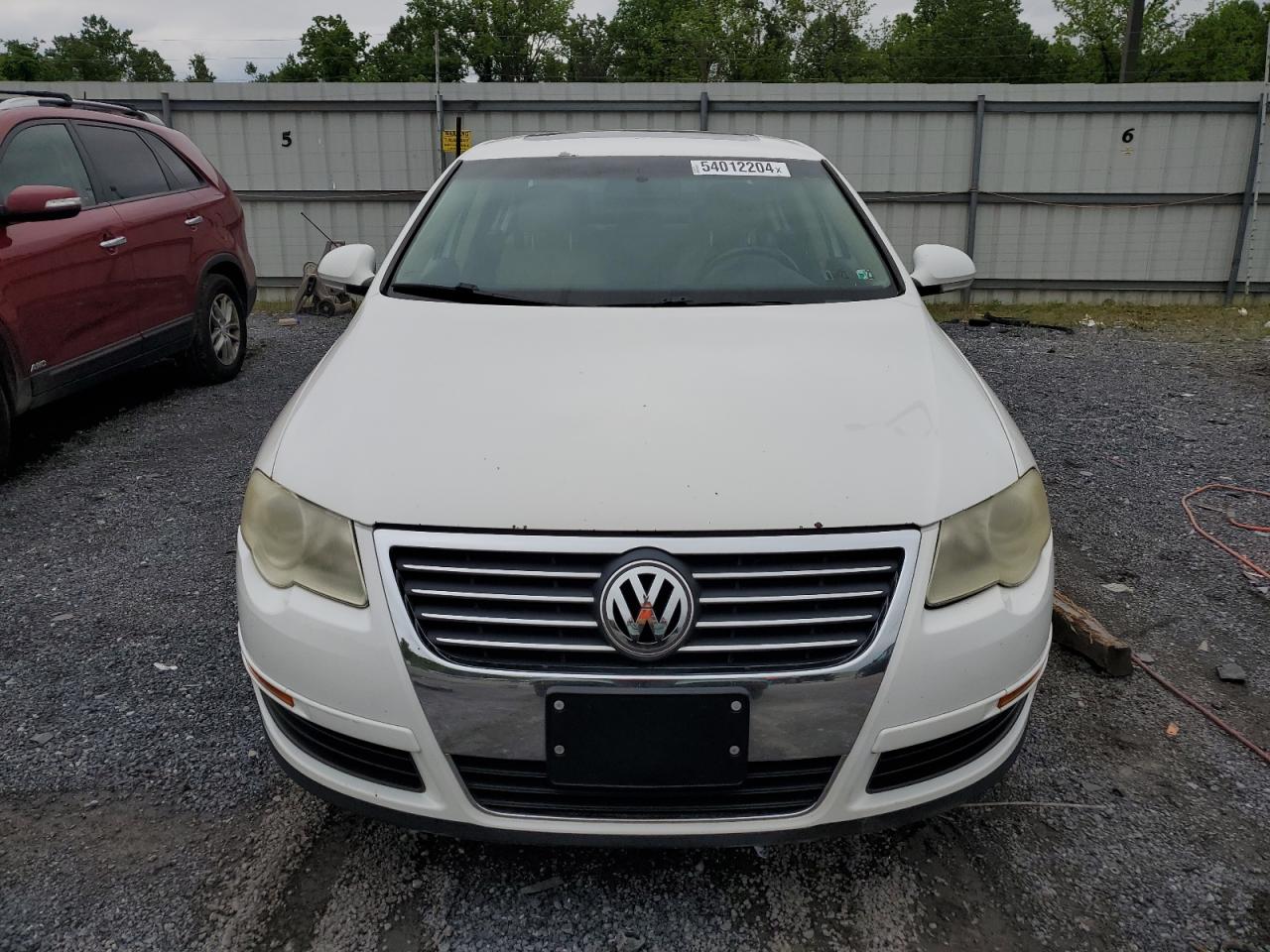 WVWAK93CX8P046639 2008 Volkswagen Passat Komfort