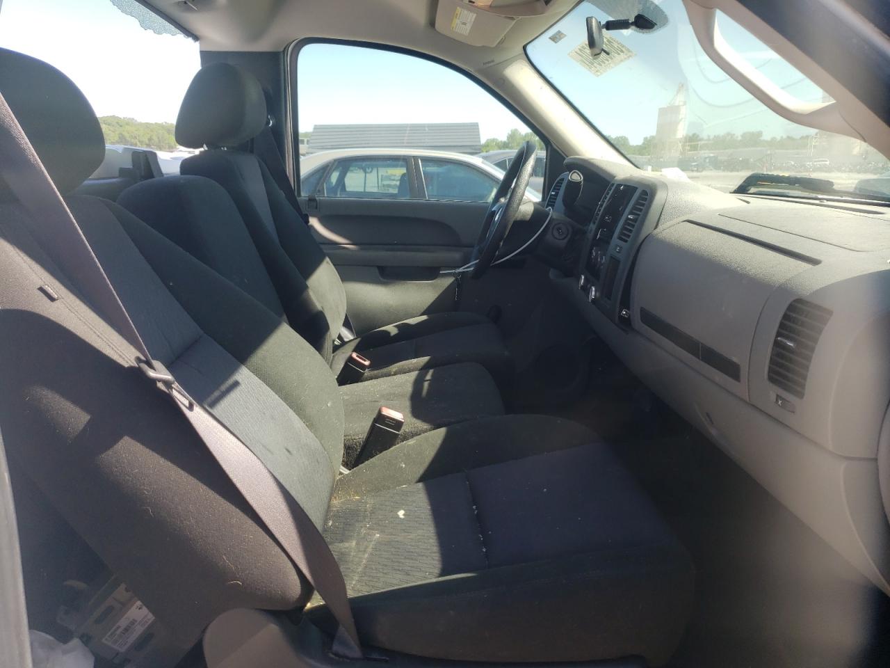 1GCNCPEXXBZ195681 2011 Chevrolet Silverado C1500