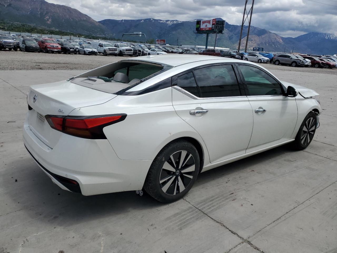 1N4BL4EV5KC203579 2019 Nissan Altima Sl