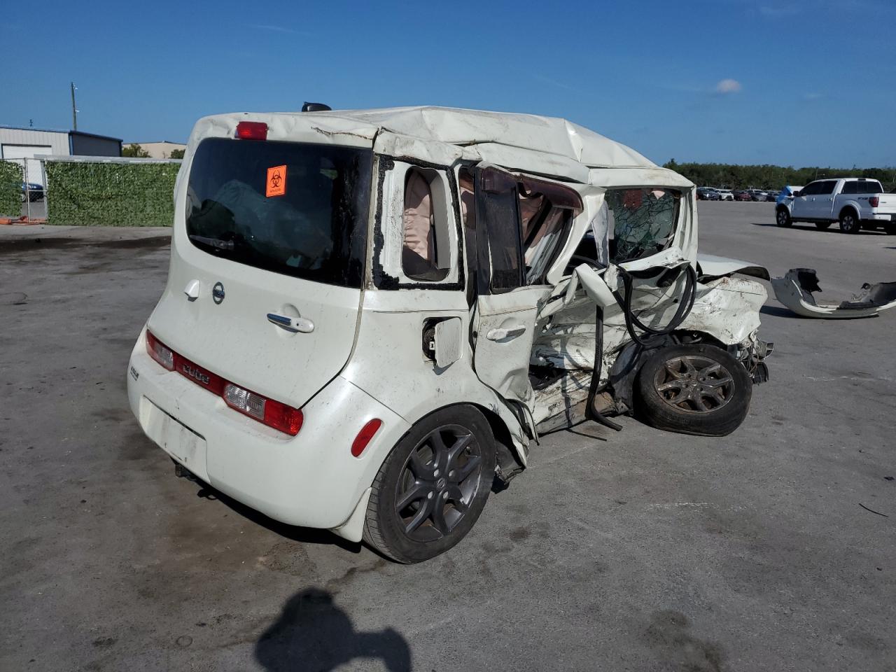 JN8AZ2KR7BT205435 2011 Nissan Cube Base