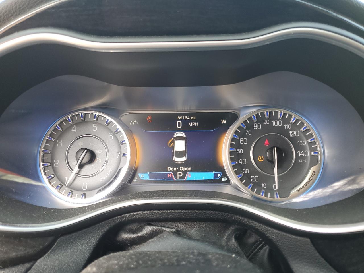 1C3CCCEG7FN736493 2015 Chrysler 200 C