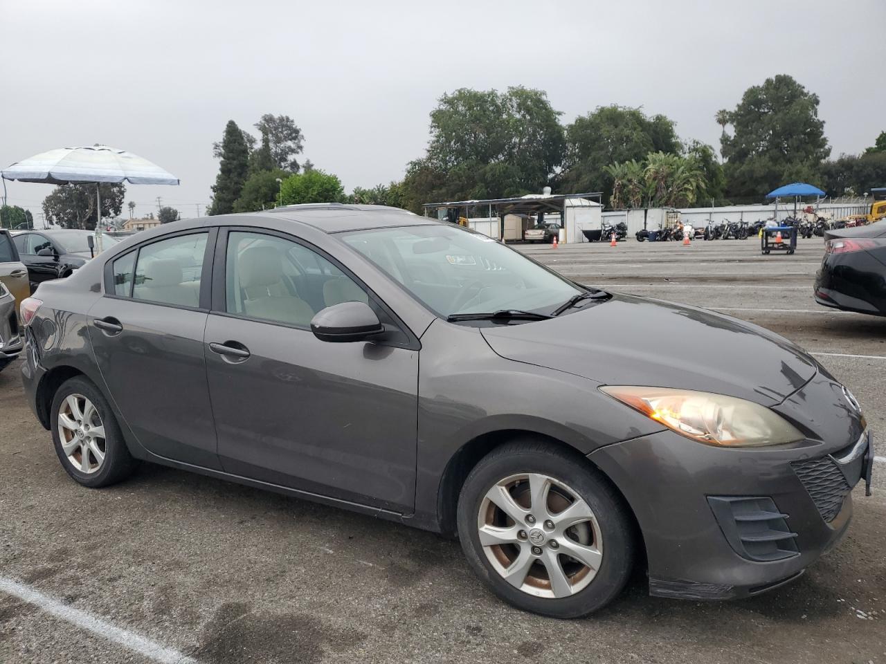 JM1BL1SG0A1189731 2010 Mazda 3 I