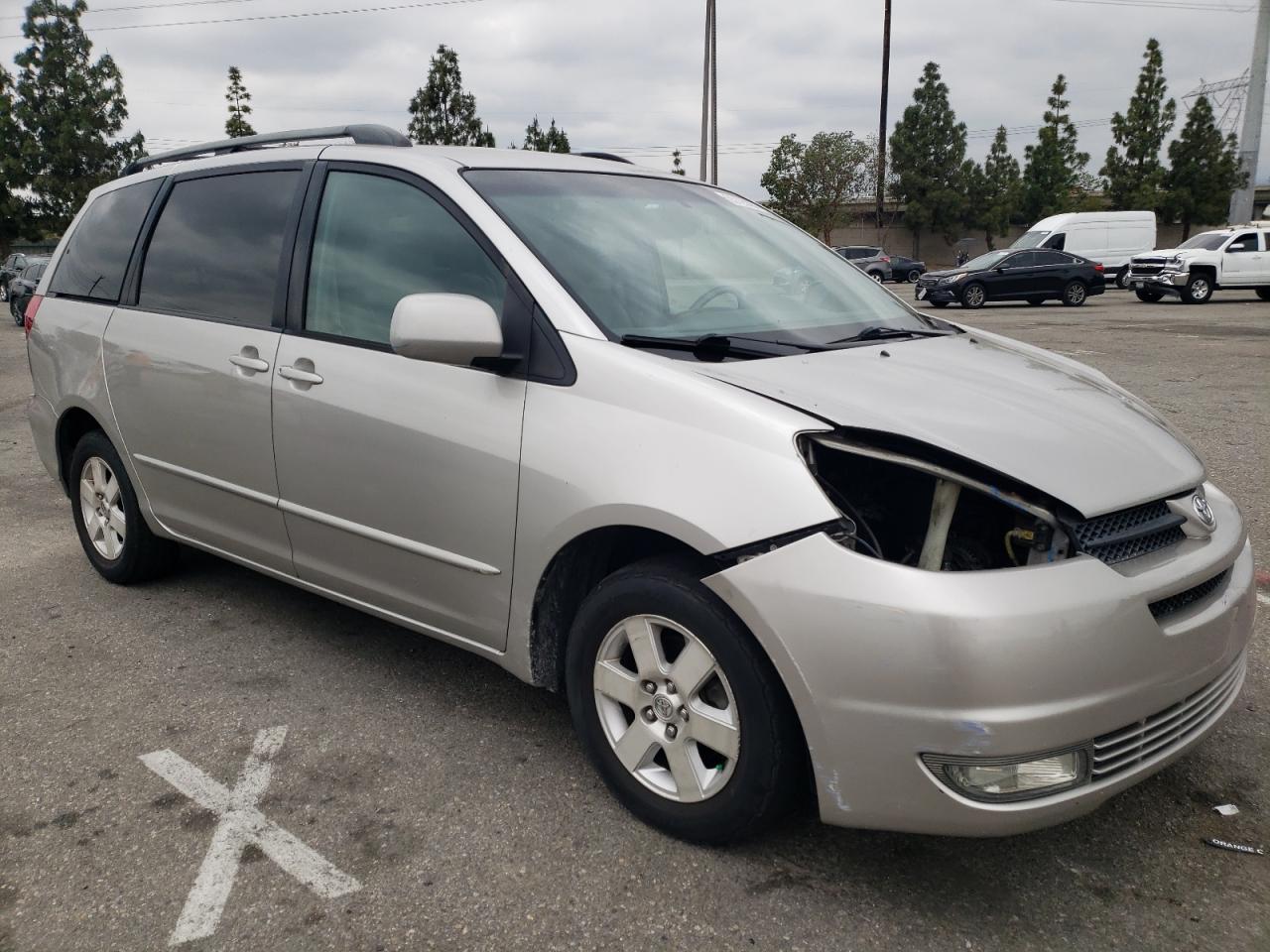 5TDZA22C04S047698 2004 Toyota Sienna Xle