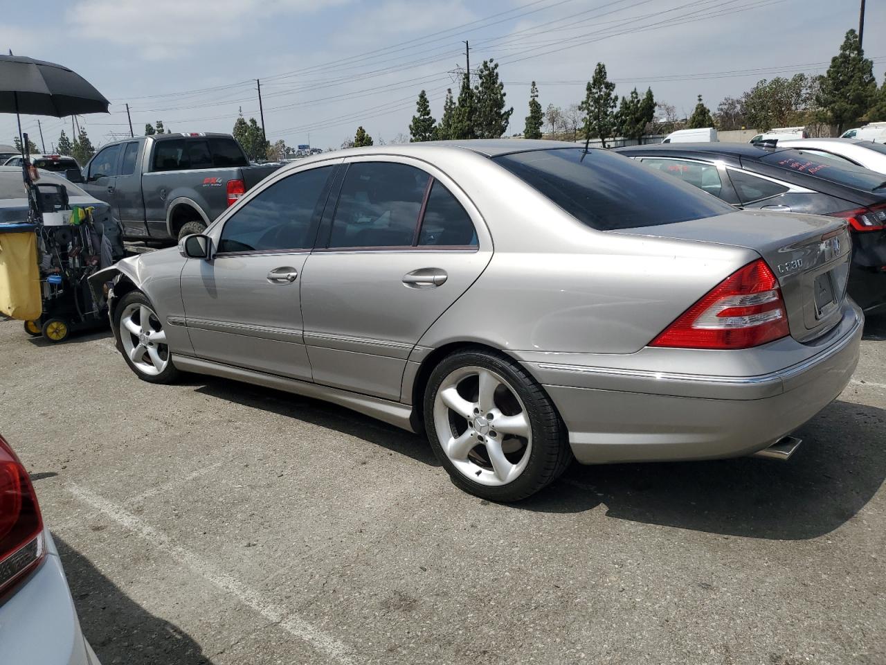 WDBRF52H96F750927 2006 Mercedes-Benz C 230