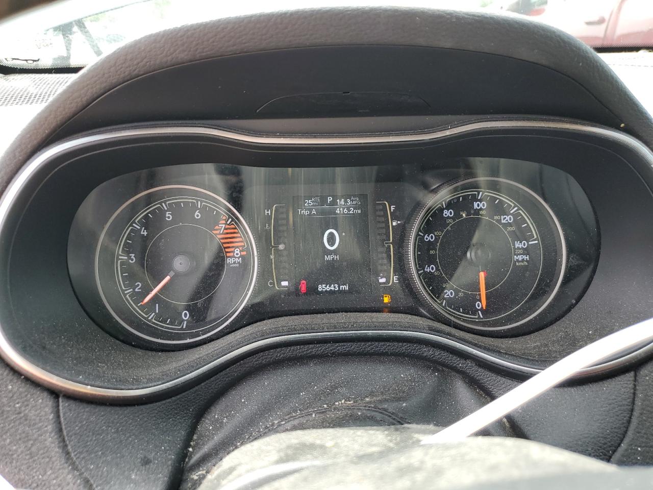 1C4PJMCX7KD445083 2019 Jeep Cherokee Latitude