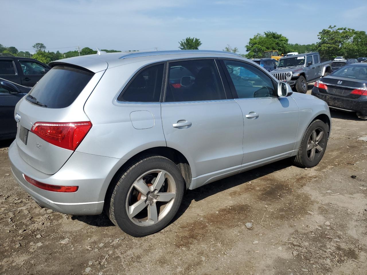 WA1LFAFPXBA110731 2011 Audi Q5 Premium Plus