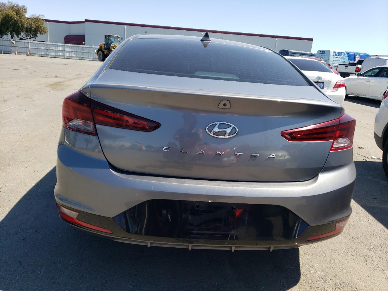 5NPD84LFXKH423627 2019 Hyundai Elantra Sel