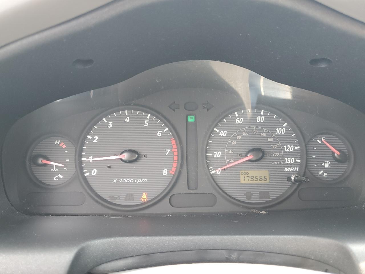 KM8SC13D74U829081 2004 Hyundai Santa Fe Gls