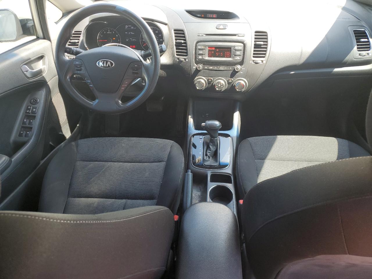 3KPFK4A78HE022919 2017 Kia Forte Lx