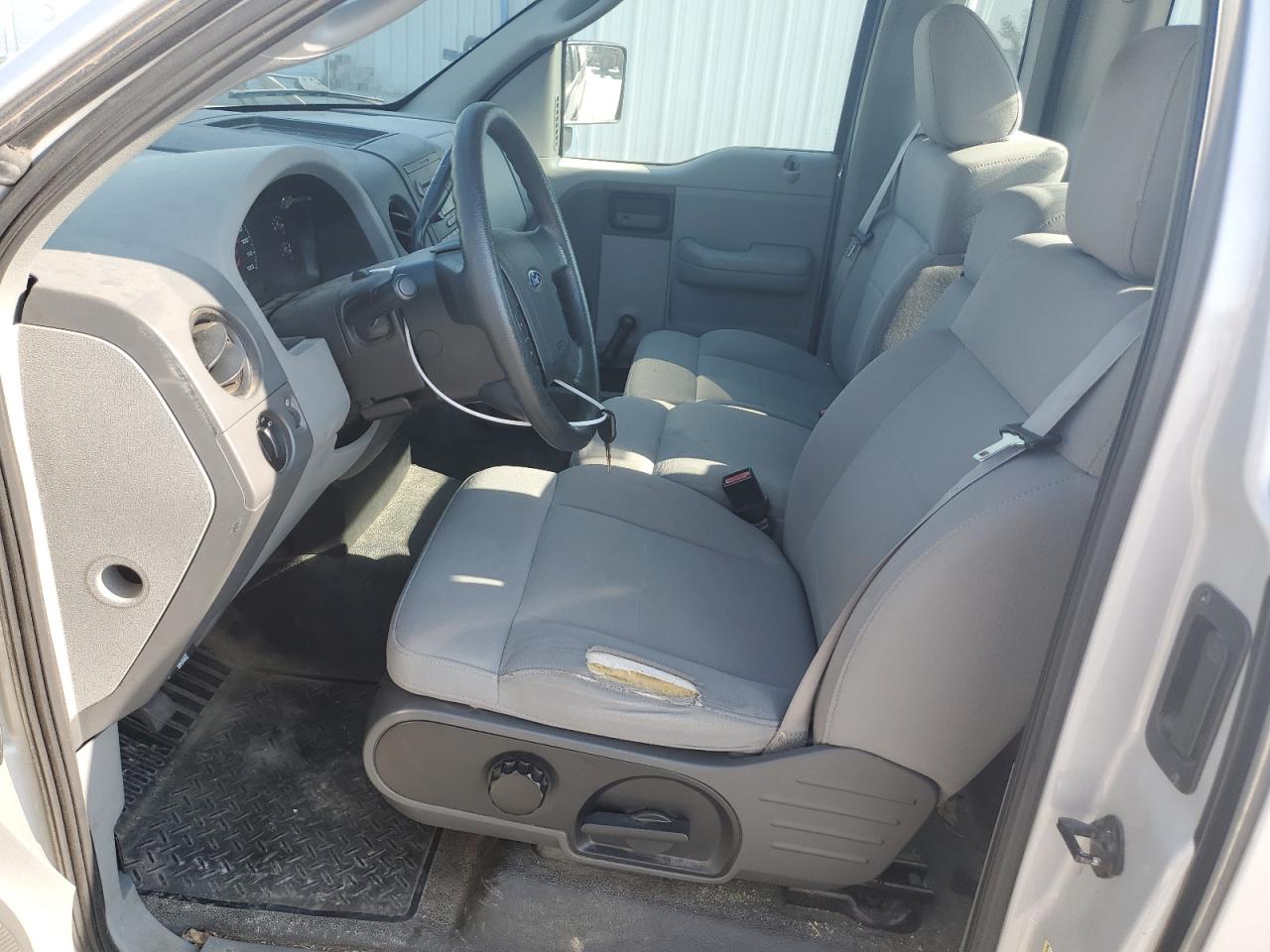 1FTRF12246NB11186 2006 Ford F150