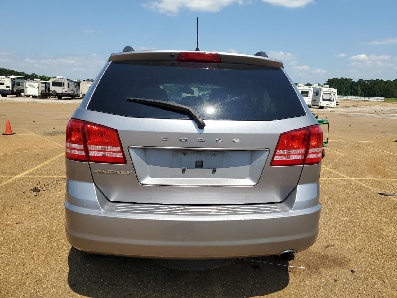 3C4PDCAB4JT535177 2018 Dodge Journey Se