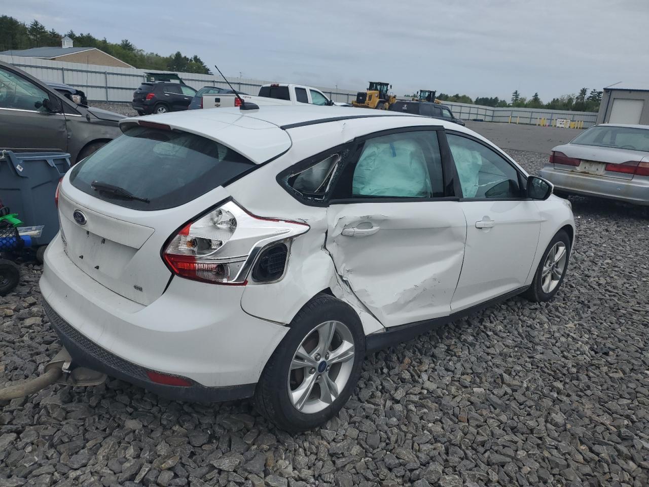 1FADP3K22EL318792 2014 Ford Focus Se