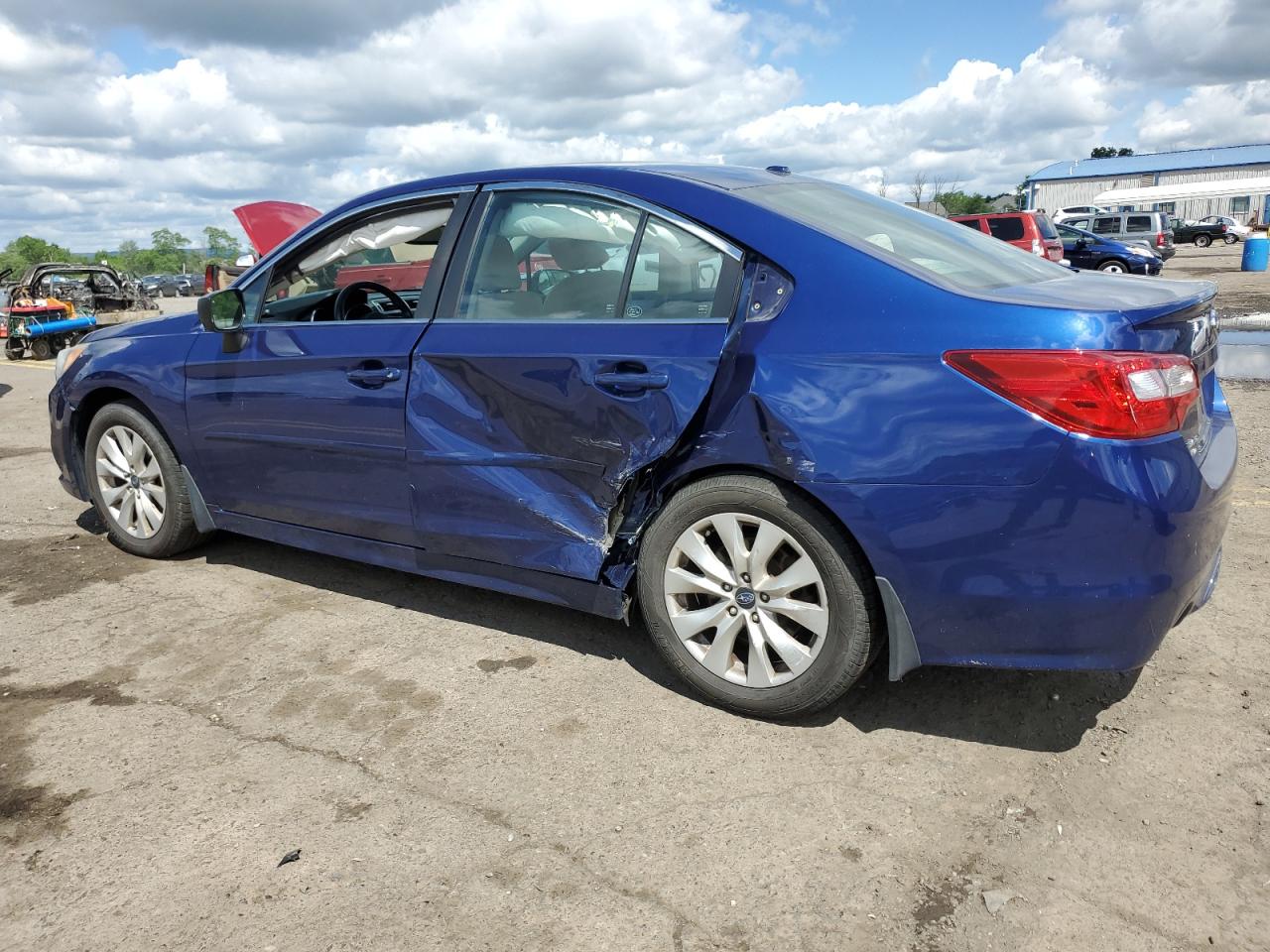 4S3BNAF65F3074727 2015 Subaru Legacy 2.5I Premium