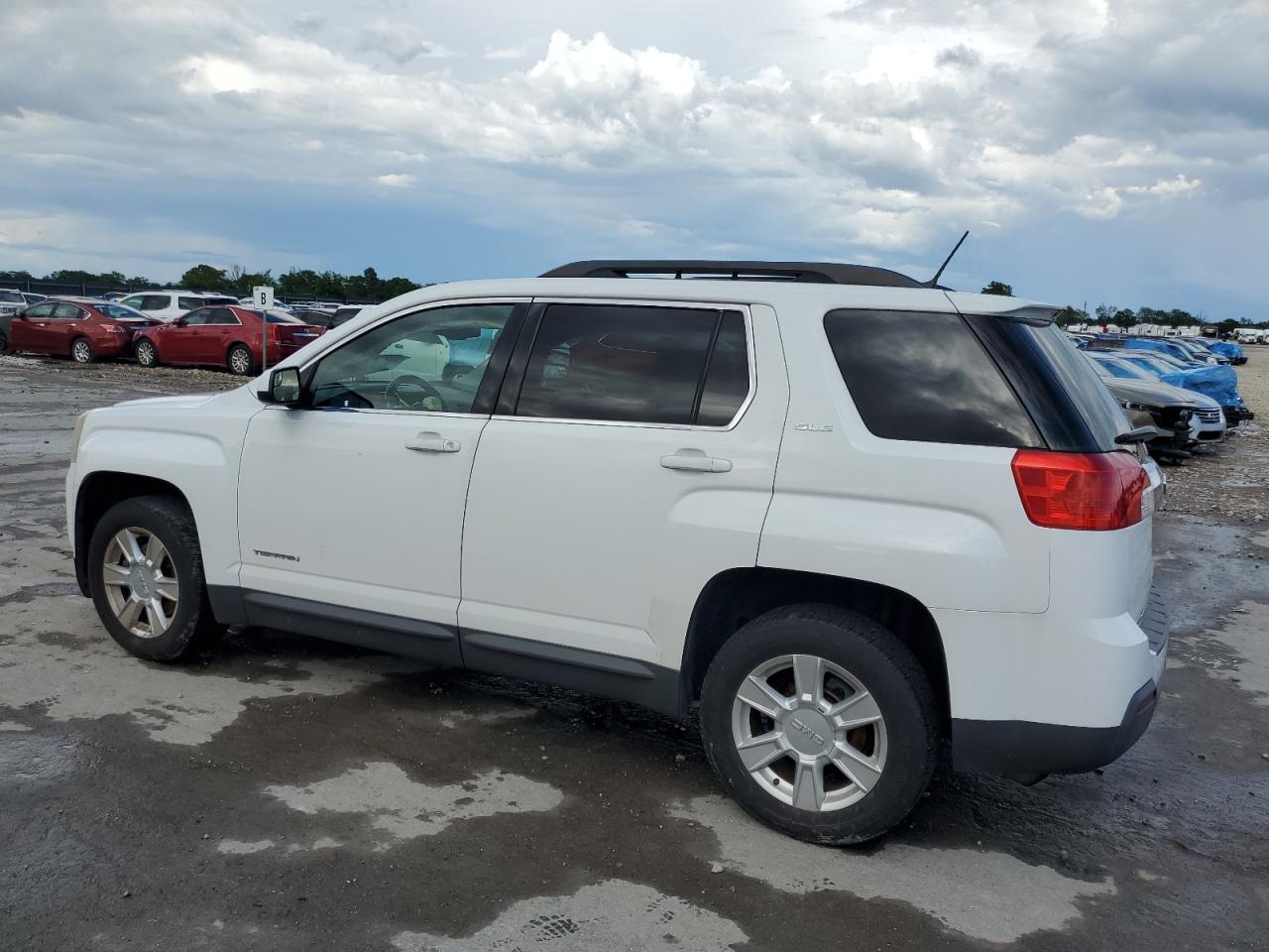 2GKFLTEKXD6205985 2013 GMC Terrain Sle